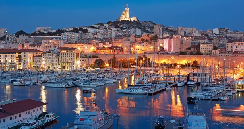 Cảng biển lớn nhất nước Pháp, Marseille.