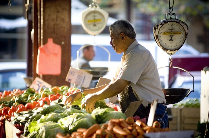 Thăm quan trung tâm thương mại Victoria Market 