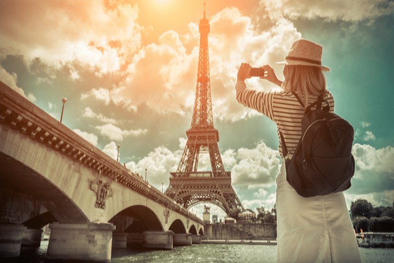 Tháp Eiffel