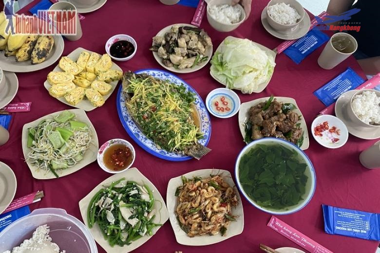 Nhà Hàng