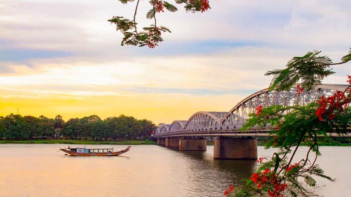 Kiến trúc cầu Trường Tiền ở Huế