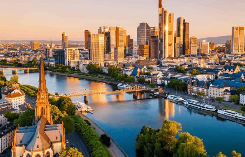 Khám phá thành phố Frankfurt nước Đức
