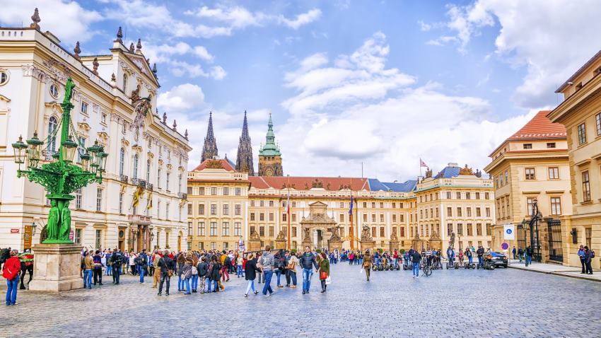 Lâu đài Praha đã có hơn 1000 năm lịch sử