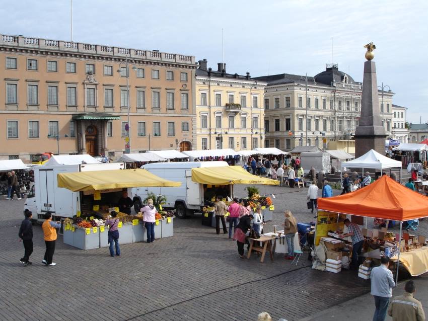 Mua sắm ở chợ truyền thống khi đến Helsinki