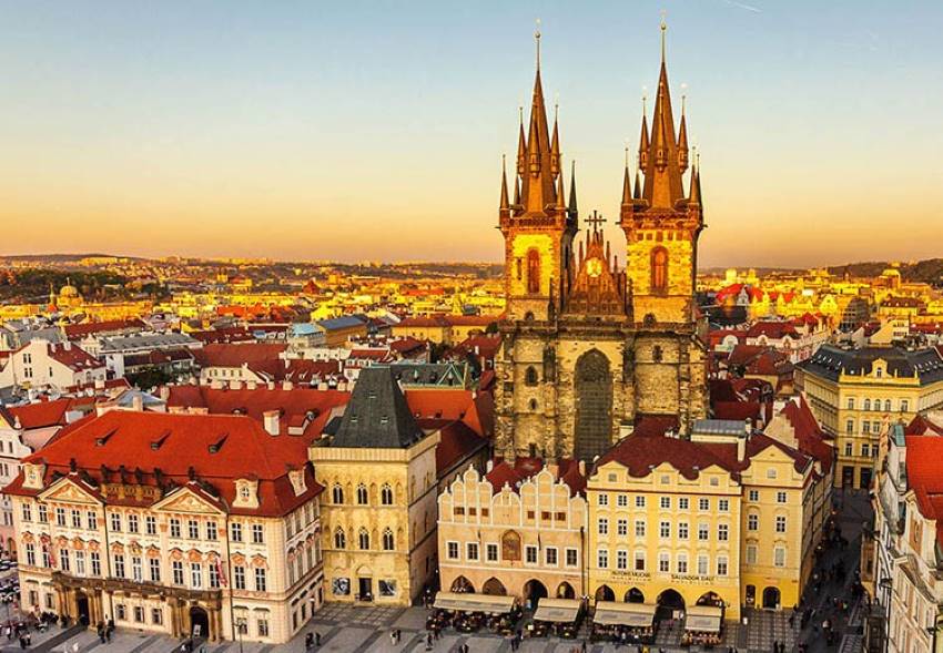 Lâu đài Prague được xây dựng hơn 1000 năm lịch sử