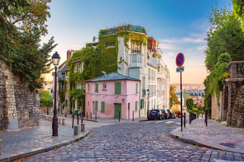 Đồi Montmartre cổ kính hội tụ nhiều di tích cổ kính 