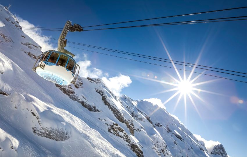 Phong cảnh ấn tượng khi lên núi tuyết Titlis