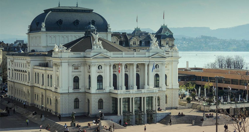 Zurich Operahouse là một trong những nhà hát danh tiếng hàng đầu tại châu Âu