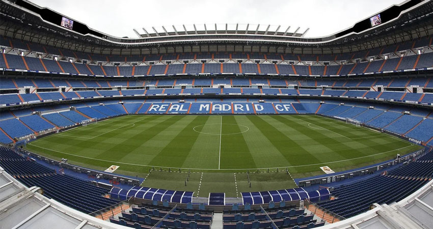 Khung cảnh rộng lớn tại sân vận động Bernabéu Stadium