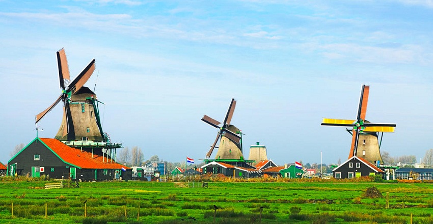 Zaanse Schans – Ngôi làng cối xay gió bình yên 