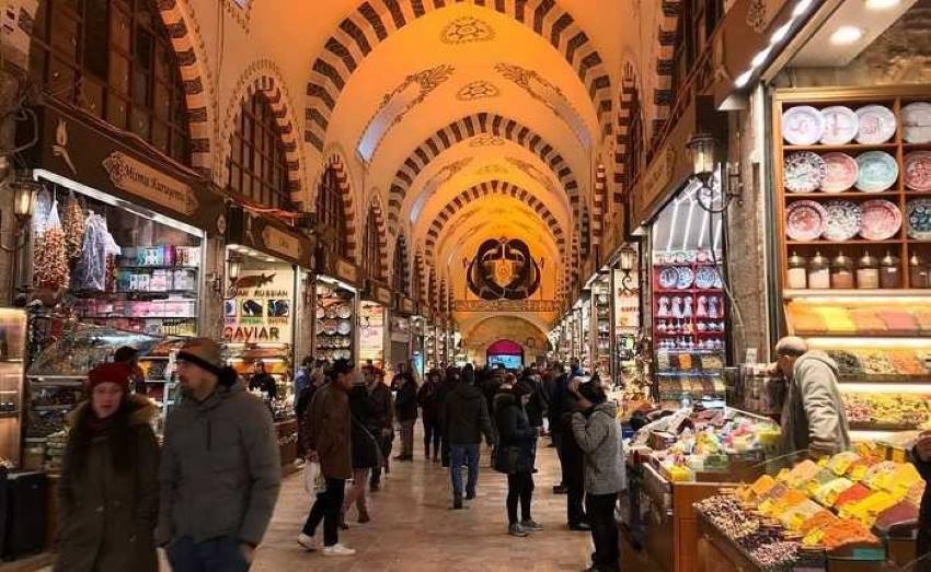 Trải nghiệm mua sắm ở chợ gia vị Spice Bazaar khi du lịch Thổ Nhĩ Kỳ