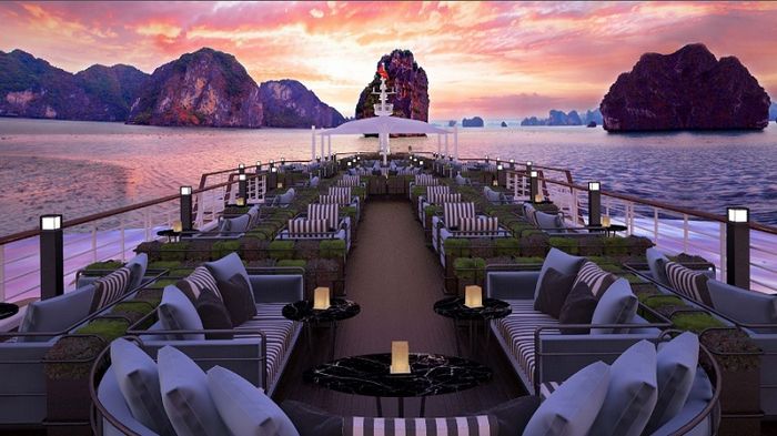 Khu vực sundeck cực rộng rãi để ngắm toàn cảnh Vịnh