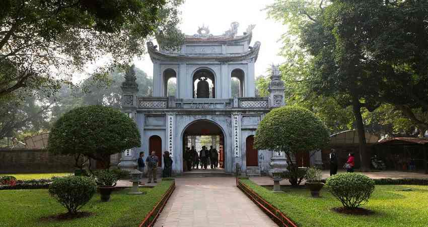 Check in Quốc Tử Giám  