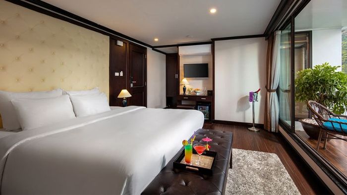 Diện tích rộng rãi cùng tầm nhìn đẹp của phòng Elegance