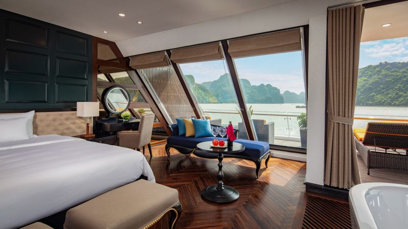 Phòng Executive Suite du thuyền Stellar of the Seas