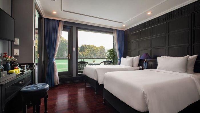Phòng Junior Balcony Suite sang trọng, đẳng cấp