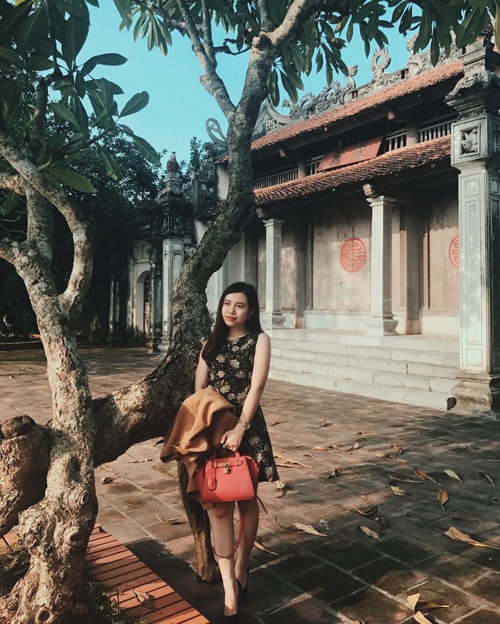 Viếng thăm chùa Bà Đanh