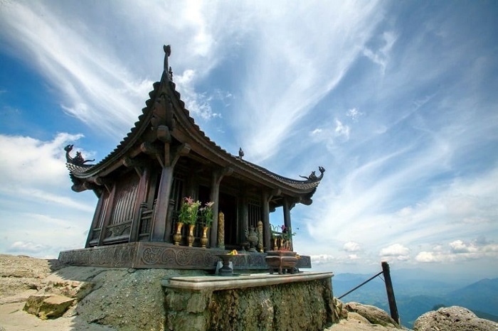 Viếng thăm chùa Đồng