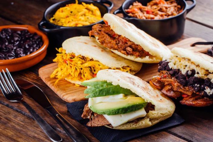 Bánh Arepas làm từ bột ngô