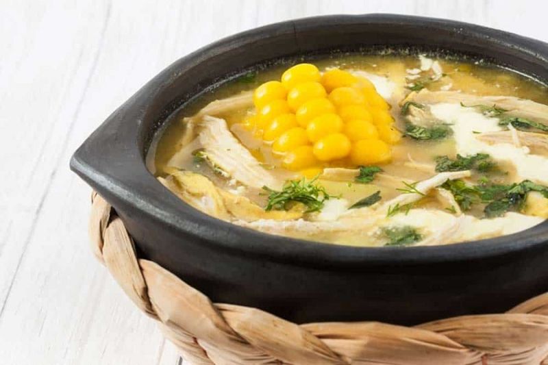 Súp gà truyền thống Ajiaco thơm ngon 