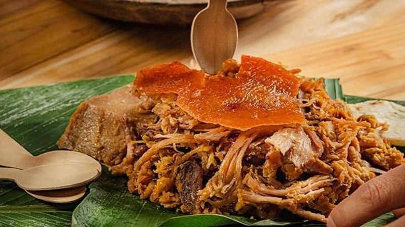 Thịt heo sữa quay Lechona thơm mềm