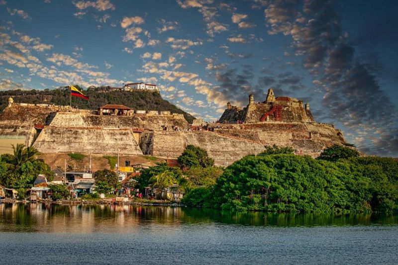 San Felipe de Barajas là một trong những pháo đài lớn nhất tại Nam Mỹ