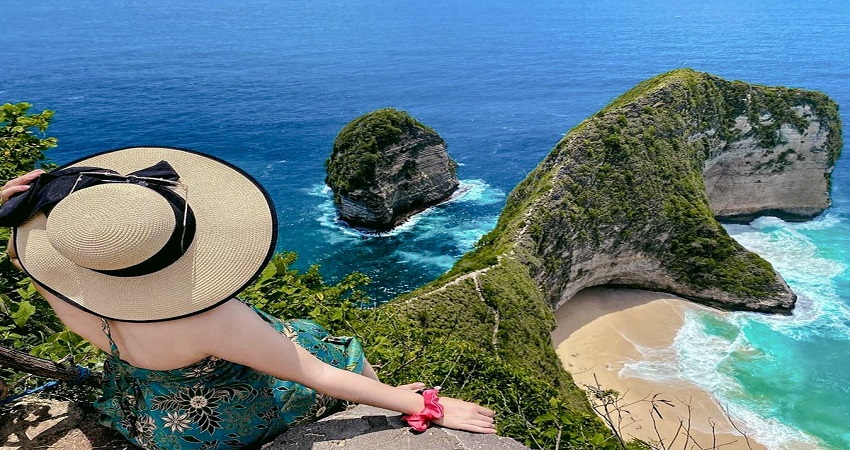 Kelingking Beach – “Sống lưng khủng long”