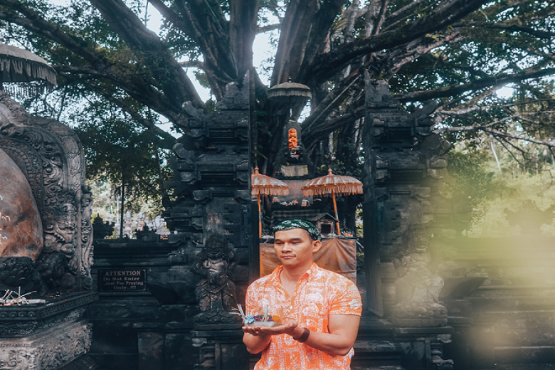 Đền Tampak siring