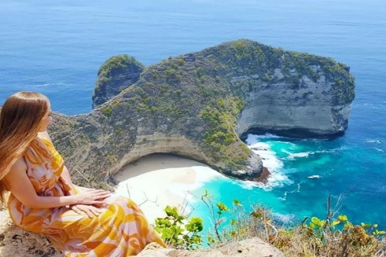 Kelingking Beach