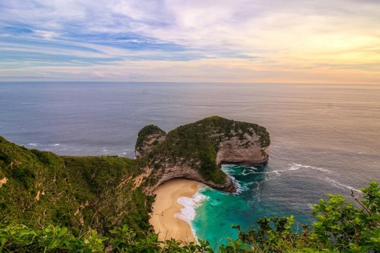 Kelingking Beach