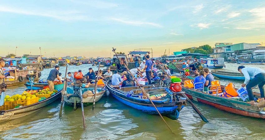 Chợ nổi Cái Răng Cần Thơ