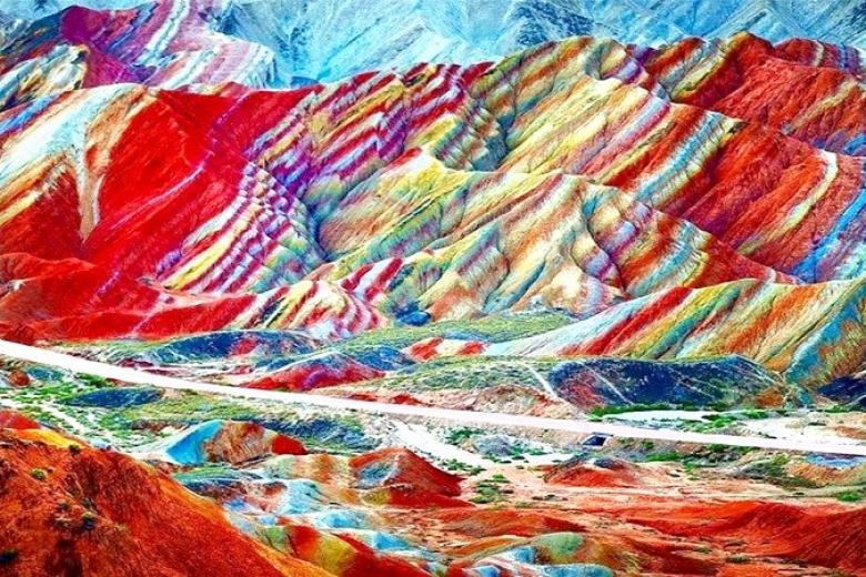 Địa mạo Đan Hà ở Trương Dịch
