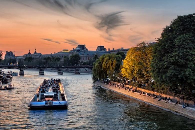Trải nghiệm Du thuyền sông Seine