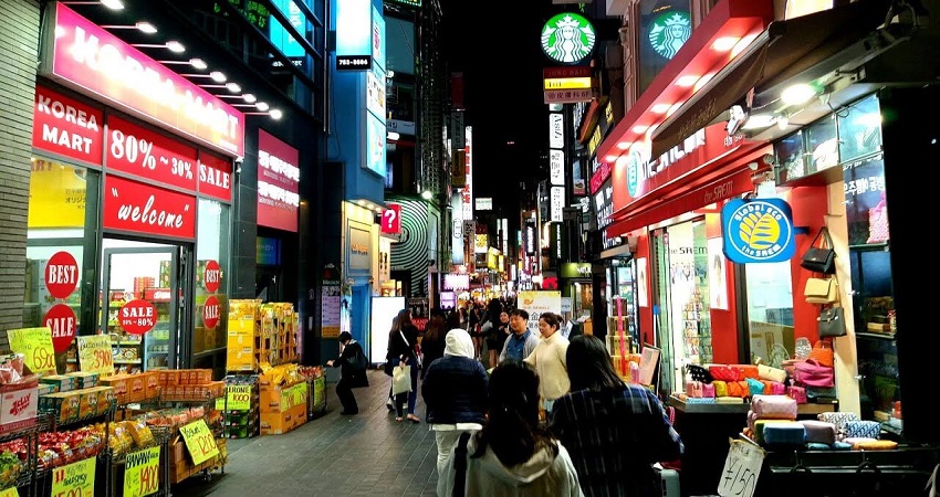 Chợ Myeongdong