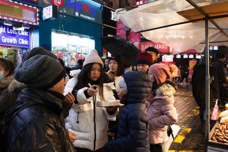 Chợ Myeongdong