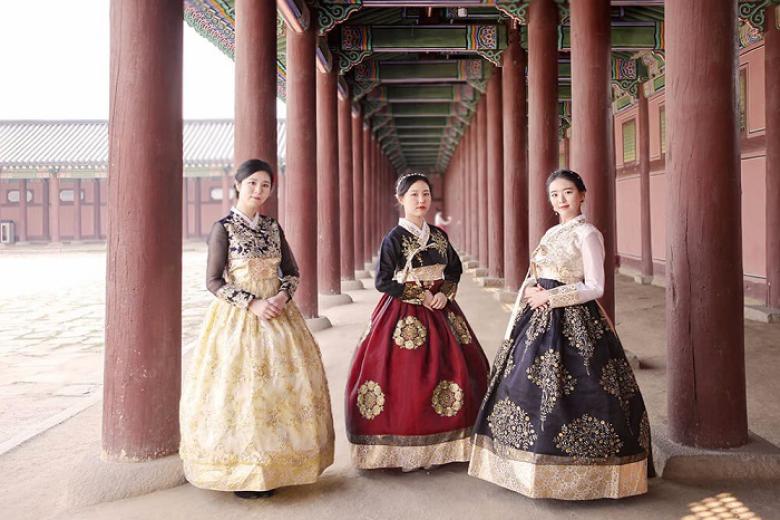 Trải nghiệm mặc Hanbok truyền thống của Hàn Quốc