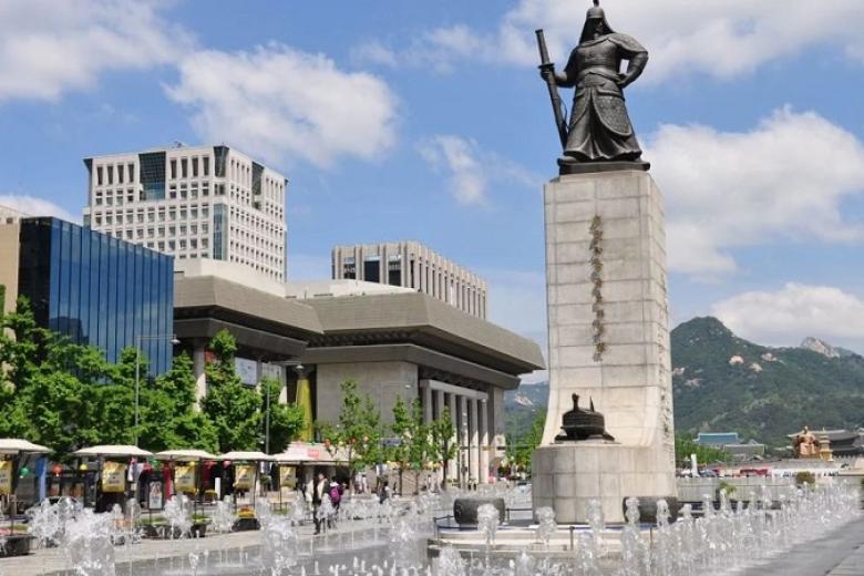 Quảng trường Gwanghwamun