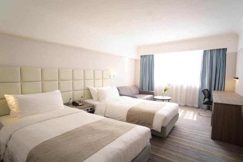 Panda Hotel