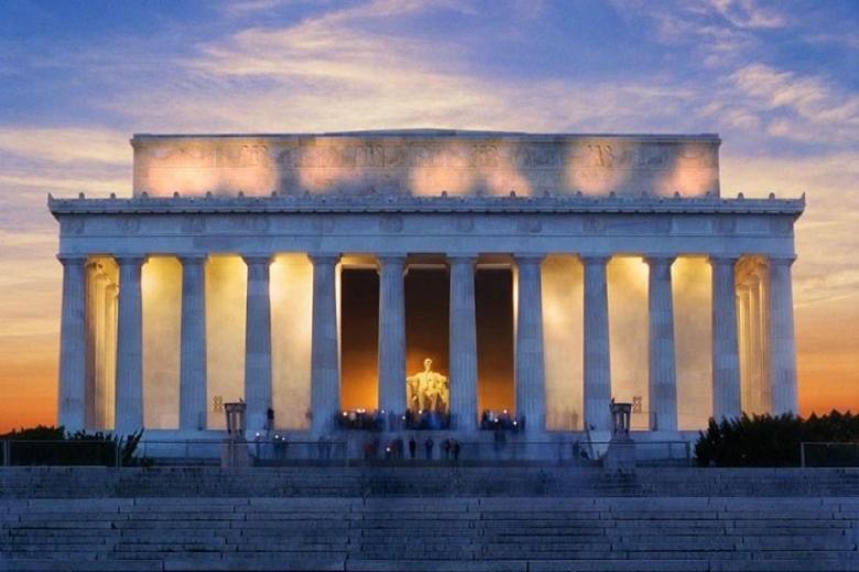 Nhà tưởng niệm Lincoln