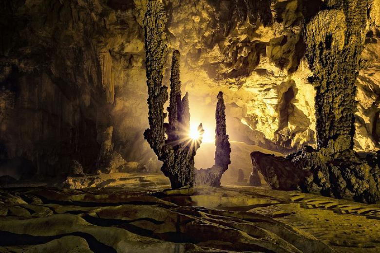 Động Ngườm Ngao