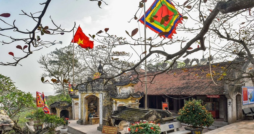 Đền Độc Cước