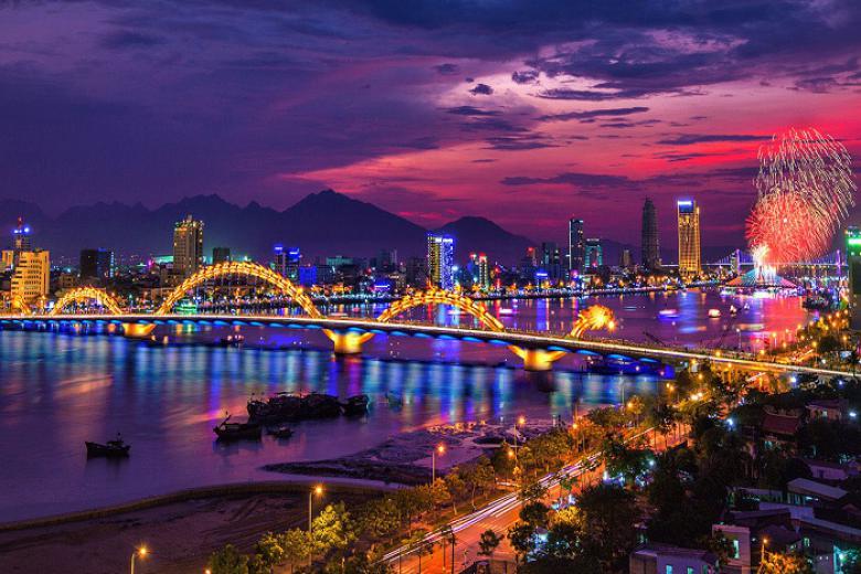 Huế về đêm