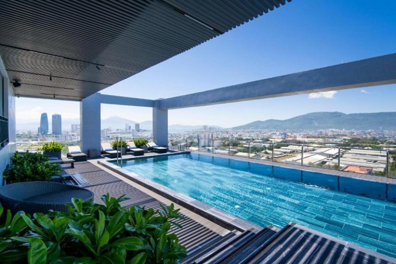 Luxtery Hotel