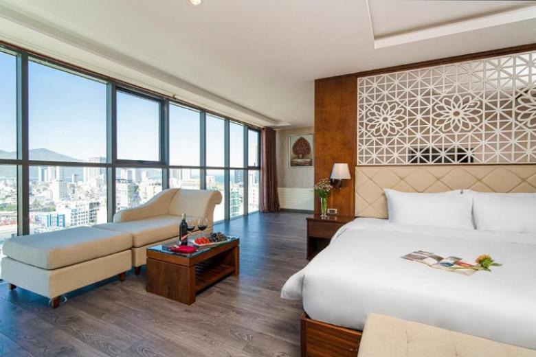 Luxtery Hotel