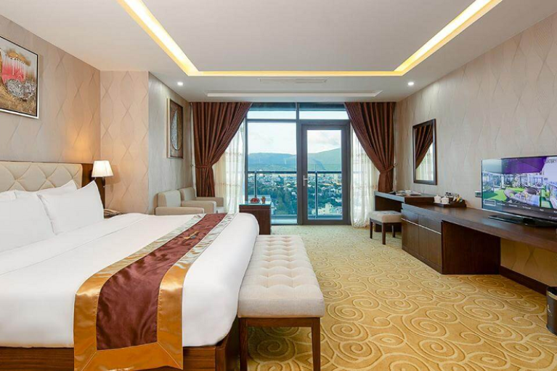 Luxtery Hotel