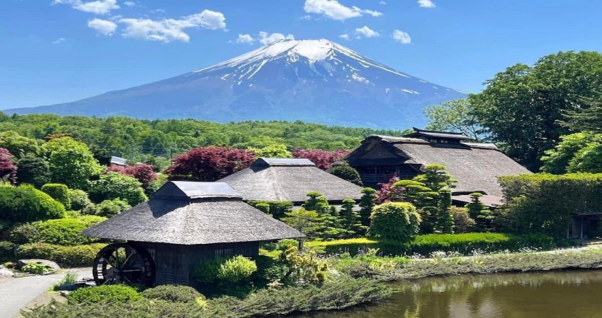 Oshino Hakkai sở hữu hơi thở yên bình của làng cổ Nhật Bản