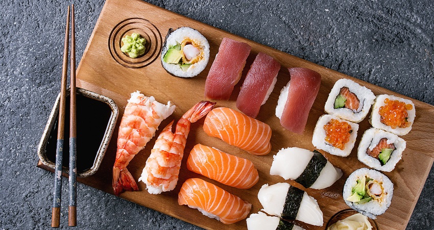 Sushi & Sashimi