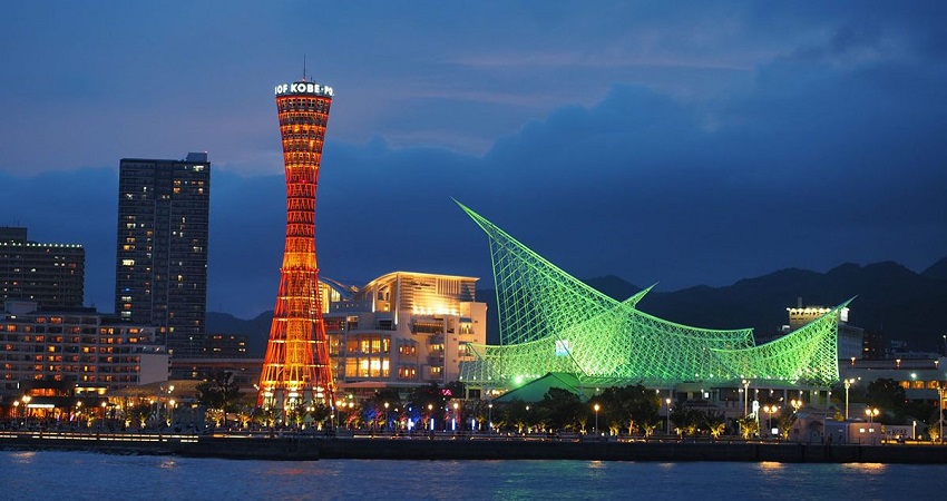 Cầu cảng Kobe