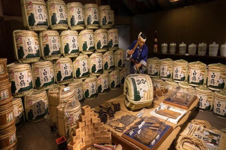 Bảo tàng rượu Hakutsuru Sake Brewery