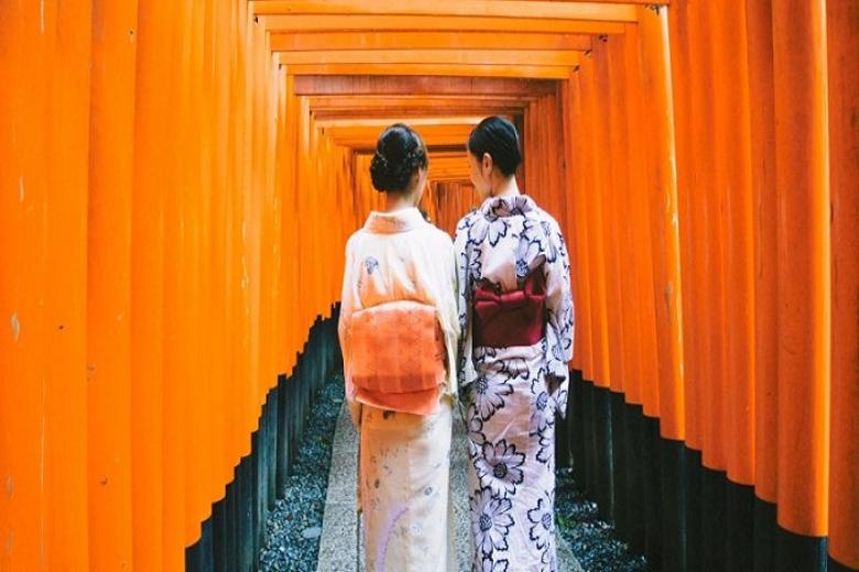 Đền ngàn cổng Fushimi Inari Taisha